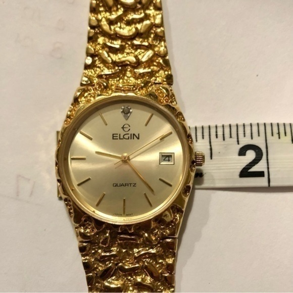 Elgin Gold Tone Nugget Watch - Not Tested - Quartz Movement With Case - Picture 3 of 6